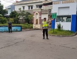Antisipasi Kepadatan Pagi, Polsek Panongan Gelar Strong Point di Perempatan Sekolah Al Fatih Citra Raya